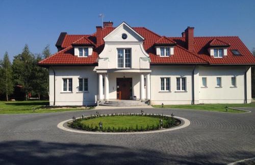 Nadarzyn House | Villa Diana