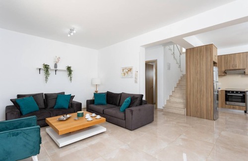 Pomos Villa | Villa Diana Seaside - Four Bedroom Villa, Sleeps 8