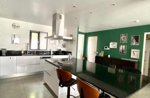 Boran-sur-Oise Villa | Villa DIANE