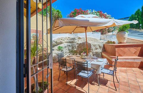 Lentini Villa | Villa Dinira