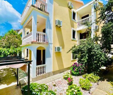 Lazi Apartment | Villa Dionis