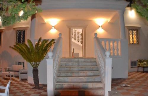 Urbanizacion Hacienda las Chapas Villa | Villa Domus Vesta