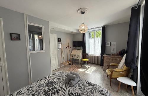 Cenon-sur-Vienne House | Villa du Beau Port