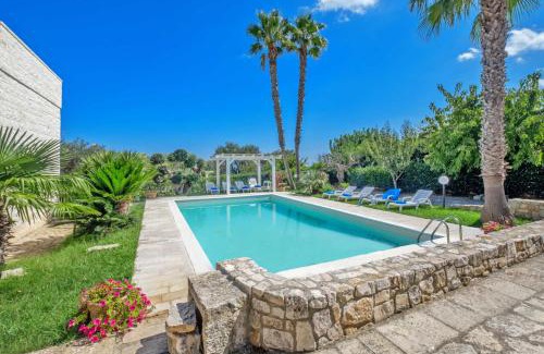 Selva di Fasano Villa | Villa Due Palme by Villa Plus