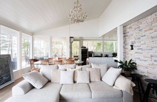 Kirkkonummi House | Villa Dynni · Villa Dynni - South Facing - Seafront - Jacuzzi