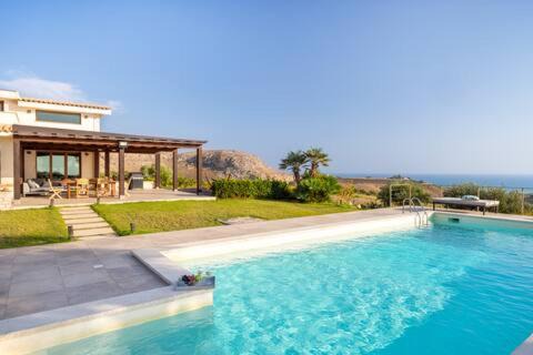 Cattolica Eraclea Villa | Villa Erakle a Luxury villa with amazing sunset view