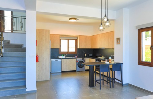 Meladeia Villa | Villa Ernica: Holiday Villa To Rent, Pool, Views, WiFi, A/C