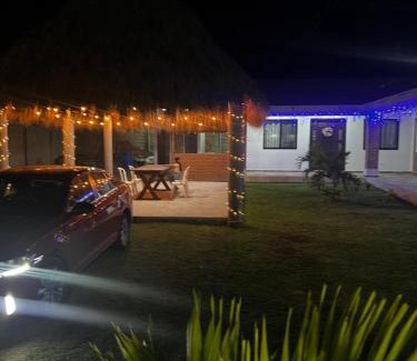 Monte Gordo House | Villa Esmeralda del Mar