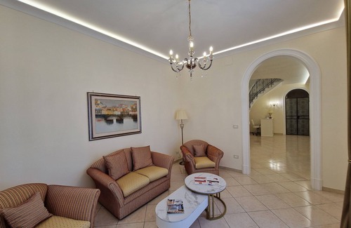 Ogliara House | Villa Esmeralda