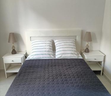 Valencay Bed & Breakfast | VILLA ESPERANZA Suite de plain-pied, indépendante, 1 à 4 personnes proche Zoo de Beauval et châteaux de La Loire