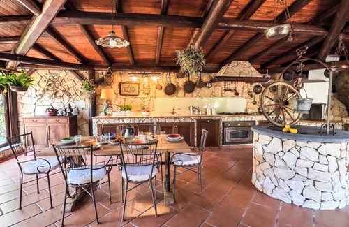 San Giovanni la Punta Villa | VILLA ETNA