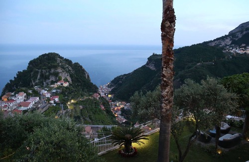 Pogerola Villa | Villa Eustachio beautiful villa on the Amalfi coast