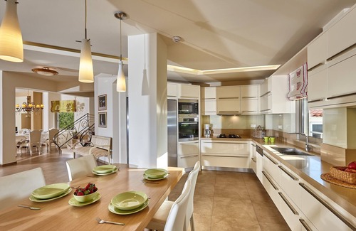 Heraklion Villa | Villa EverGreen | private pool , beautiful garden , Right in the middle of Crete