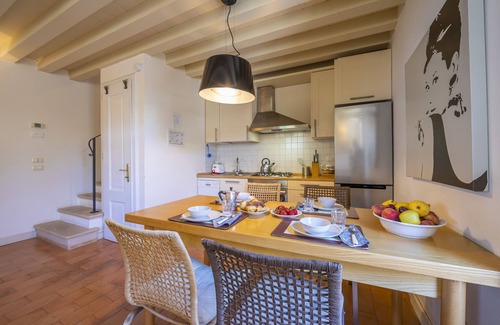 Colognola ai Colli Apartment | Villa Faccioli Oleandro With Shared Pool, Colognola ai Colli, Italy