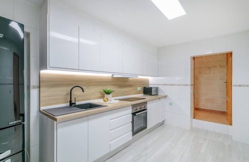 Alicante Villa | Villa 'Favorita' with Private Pool, Wi-Fi and Air Conditioning