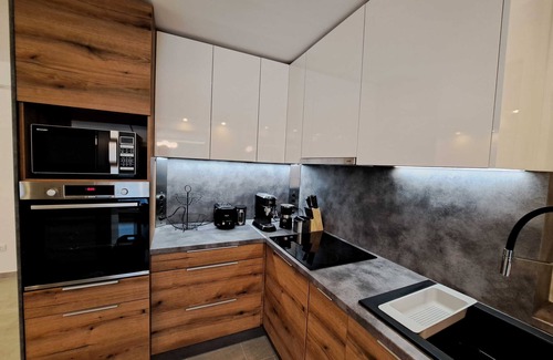 Revfulop Apartment | Villa Field6 - Entire villa