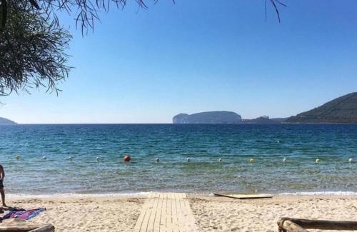 Maristella House | Villa Flavia direttamente sul mare con terrazza incantevole per 6 persone