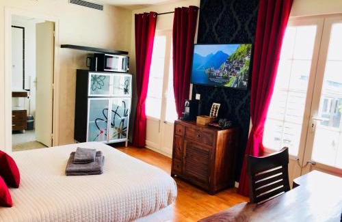 Neuilly-Plaisance Bed & Breakfast | Villa Florian