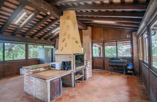 Riudarenes Villa | Villa for 23 people. BBQ, large pool, near Barcelona