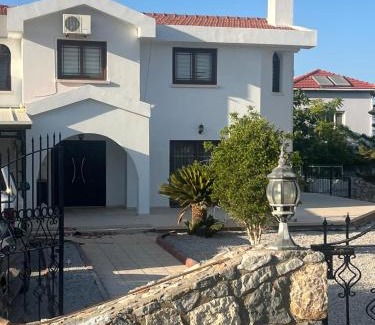 Politiko Villa | Villa for Rent