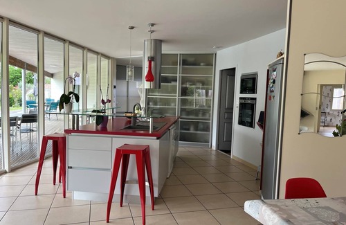 Barbezieux-Saint-Hilaire Villa | Villa Anani 4 stars heated pool, secure