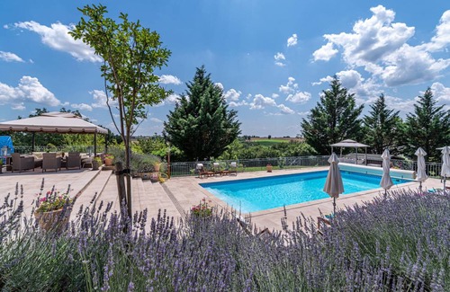 Mirandol-Bourgnounac Villa | Villa ∙ 6 bedrooms ∙ 14 guests