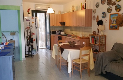 Specchiolla Villa | Villa Francesca 100 mt from the sea. It can accommodate up to 10 guests.