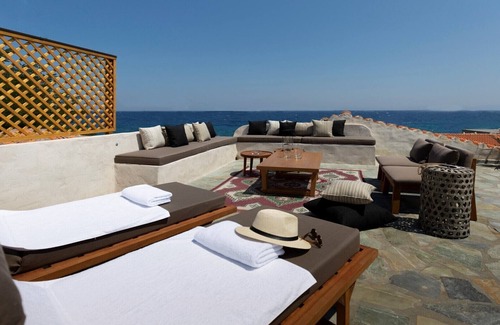 Agios Konstantinos Villa | Villa from the old olive oil factory