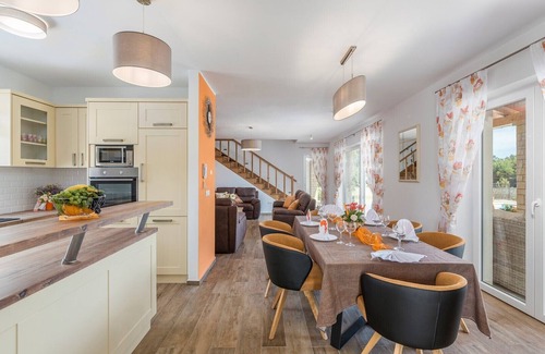 Jakovici Villa | Villa Gardenia with Pool