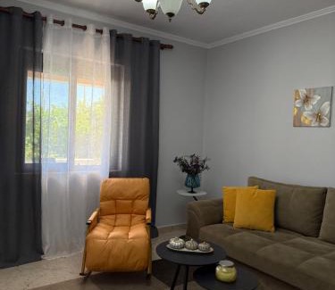 Kamez Villa | Villa Gega