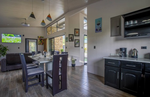La Fortuna Villa | Villa Graceland - The Perfect Getaway