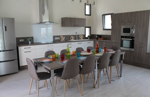 Rivedoux-Plage Villa | VILLA Grand Standing with private pool sleeps 8. Renovated 2025