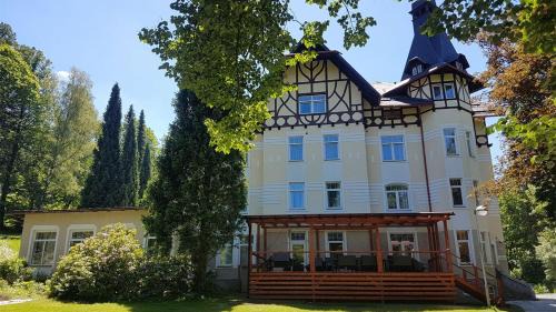 Lipova-Lazne Hotel | Villa Grohmann