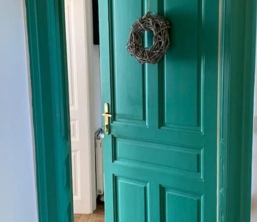 Kalksburg Apartment | Villa guest suite near Vienna