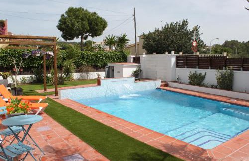 El Vendrell Villa | Villa Habana