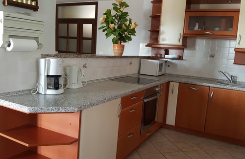 Zbandaj Villa | Villa house with sea view and pool surrounded by lush gardens above Poreč
