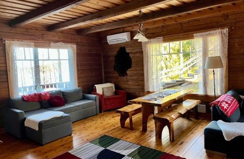 Sulkava Villa | Villa Huvikalliola, LaatuLomat