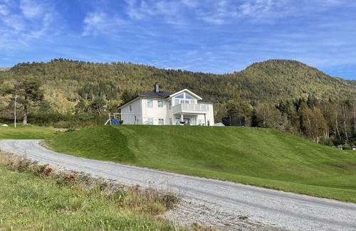 Rauma kommune Villa | Villa i Isfjorden!