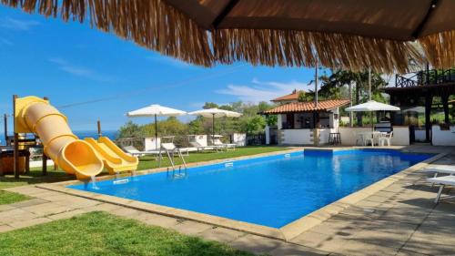 Piedimonte Etneo Villa | Villa immersa nel verde dell Etna