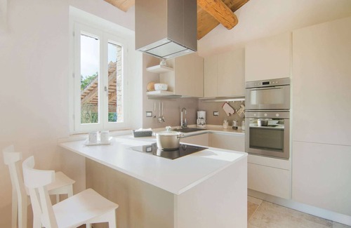 Acqualagna Villa | Villa in Acqualagna with Pool & Nature