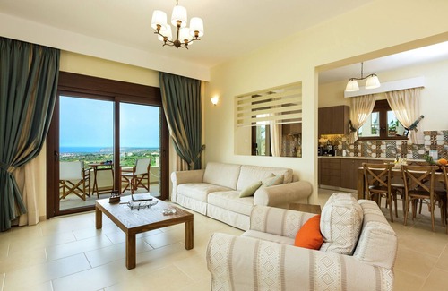 Skouloufia Villa | Villa in Crete with Private Pool & Mountain Views