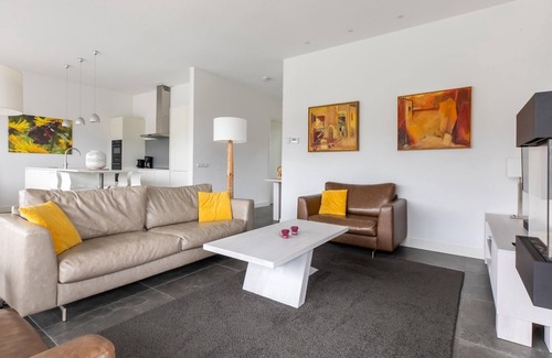 Zeewolde Villa | Villa in Flevoland by Veluwe Lake