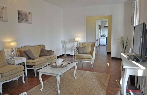 Frejus Villa | Villa in Fréjus with Pool near Beach