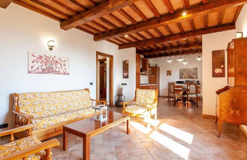 Lisciano Niccone Villa | Villa in Lisciano Niccone with Pool & Nature