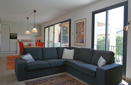 Malaucene Villa | Villa in Malaucène with Heated Pool