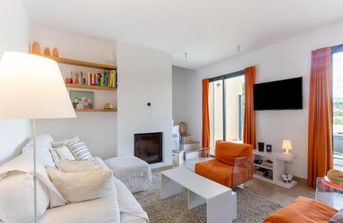Malaucene Villa | Villa in Malaucène with Mont Ventoux Views