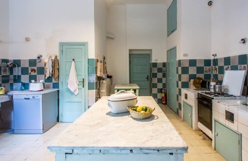 Ronchi Villa | Villa in Marina Dei Ronchi with 7 bedrooms sleeps 14