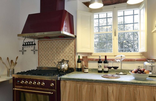 Lucca Villa | Villa in Mutigliano with 3 bedrooms sleeps 6