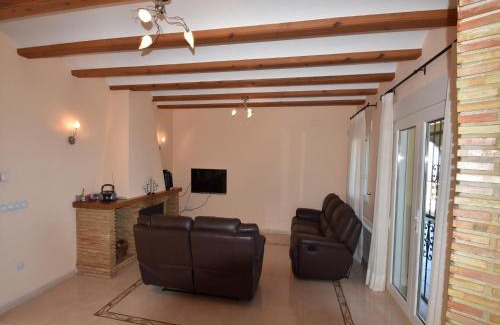 Rafol de Almunia Villa | Villa in Pego with Pool near Mediterranean Sea