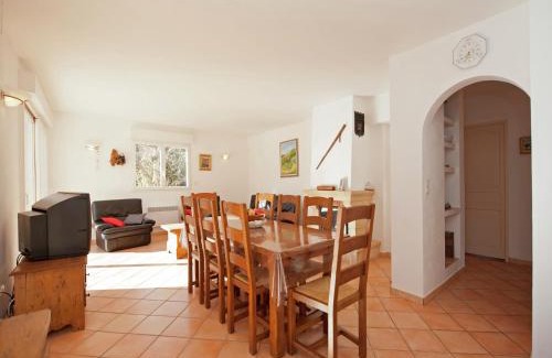 Saint-Paul-en-Foret Villa | Villa in Provence with Pool and Garden